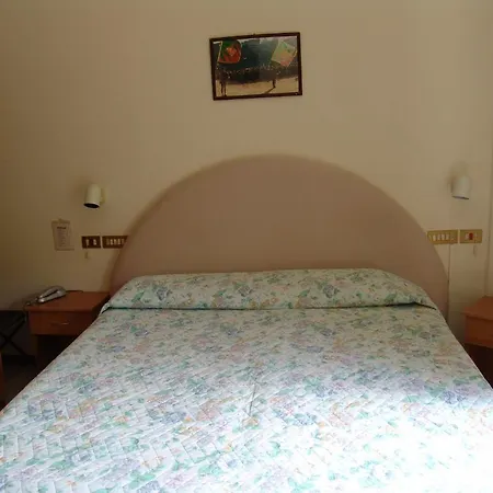 Massarelli Hotel 3*