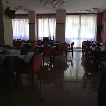 Hotel Massarelli 3*